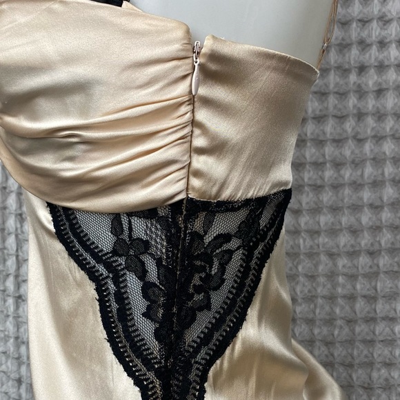 VTG Y2K Bebe Champagne Corset Top & Mini Skirt Set XS/2 - Picture 3 of 11